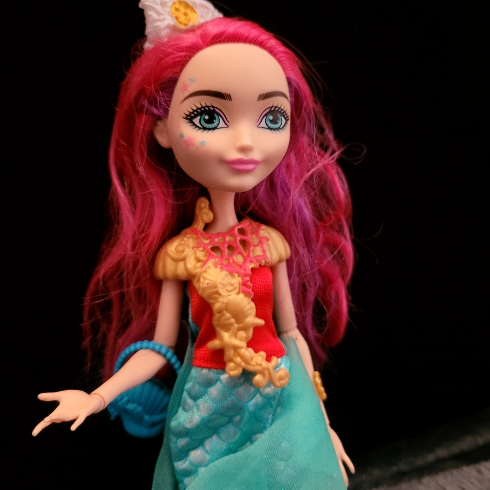 Mattel ever after high meshell mermaid doll